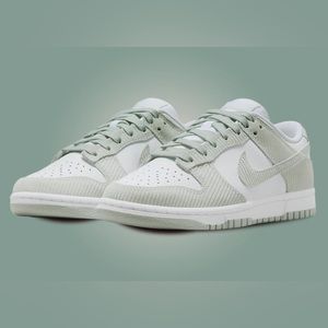 Nike Dunk Silver Corduroy Womens 6.5 STOCK X VERIFIED